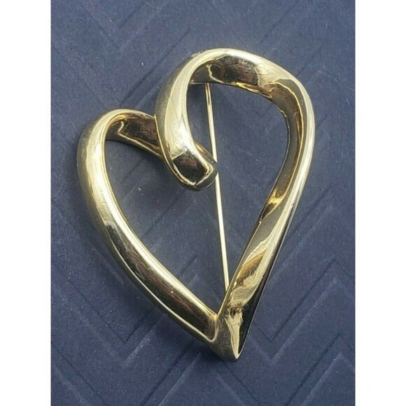 Anne Klein Open Heart Gold Tone Brooch - Picture 1 of 3